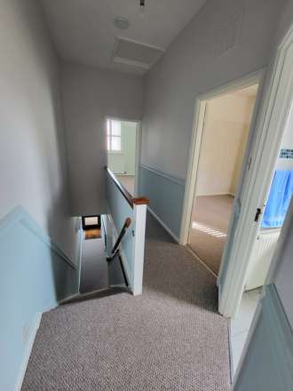 *NEWLY REFURBISHED* Ashford Road, Eastbourne BN21 3TP, Image 16