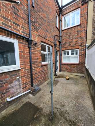 *NEWLY REFURBISHED* Ashford Road, Eastbourne BN21 3TP, Image 19