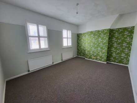 *NEWLY REFURBISHED* Ashford Road, Eastbourne BN21 3TP, Image 6