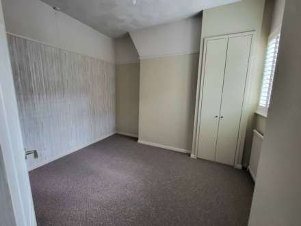 *NEWLY REFURBISHED* Ashford Road, Eastbourne BN21 3TP, Image 9