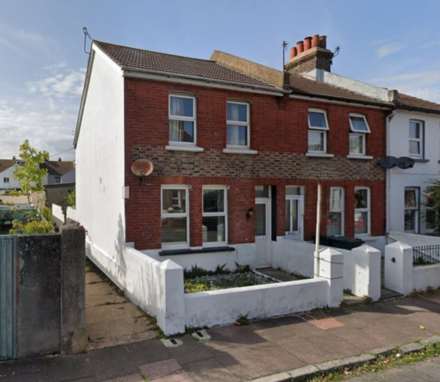 3 Bedroom End Terrace, *COMING SOON* Fairlight Road, Eastbourne