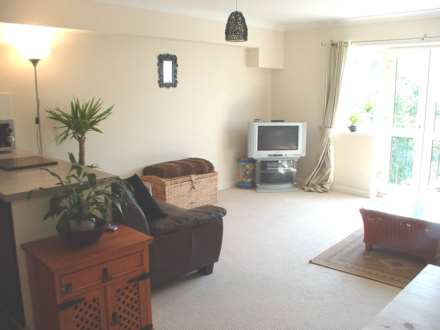 *BUY TO LET INVESTMENT* Winchelsea Road, Eastbourne, Image 3