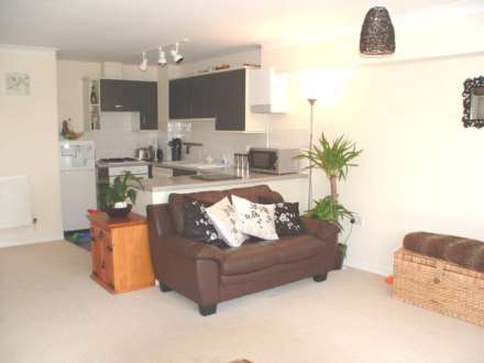 *BUY TO LET INVESTMENT* Winchelsea Road, Eastbourne, Image 4