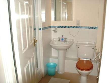 *BUY TO LET INVESTMENT* Winchelsea Road, Eastbourne, Image 8