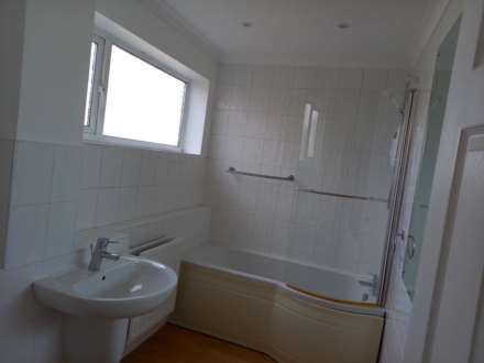 23 Clarence Court,BN24 6BY, Image 10