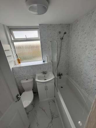 Pensford Drive, Eastbourne, Image 3