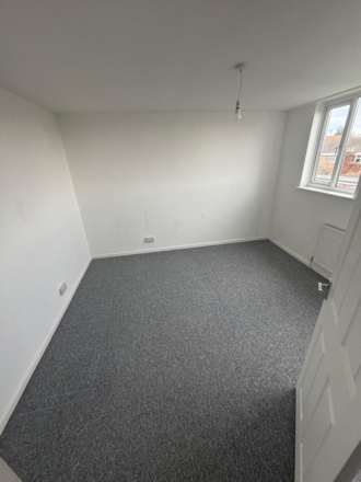 Pensford Drive, Eastbourne, Image 9