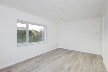 Walnut Walk, Polegate, Image 5