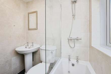 Walnut Walk, Polegate, Image 8