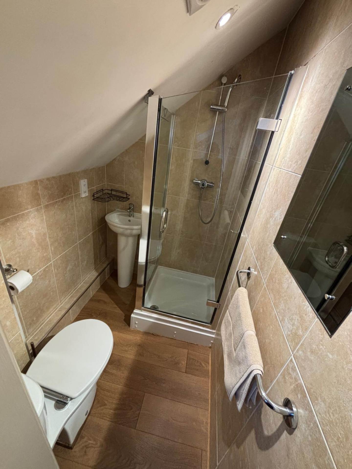 *BALCONY* Marine Road, Eastbourne *LIFT ACCESS*, Image 10