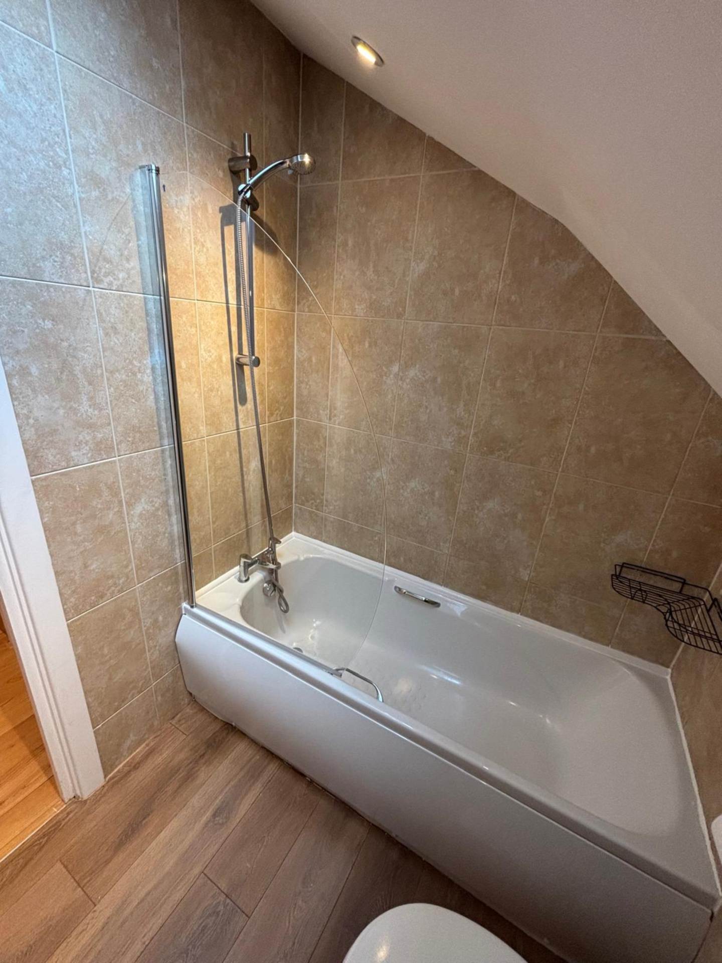 *BALCONY* Marine Road, Eastbourne *LIFT ACCESS*, Image 14