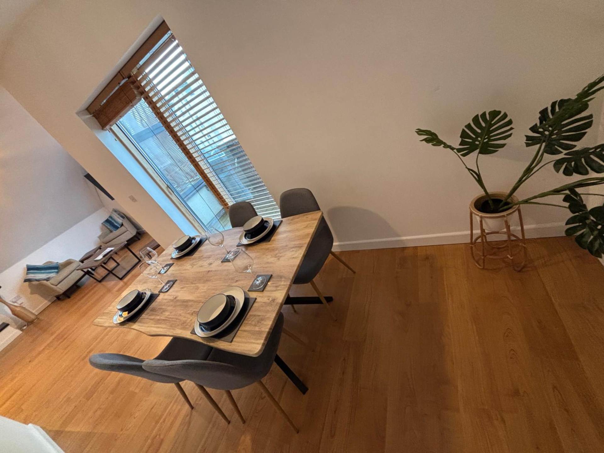 *BALCONY* Marine Road, Eastbourne *LIFT ACCESS*, Image 4