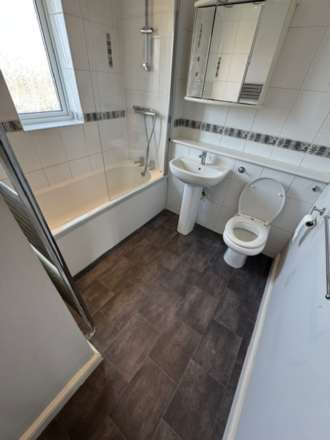 Mendip Avenue, Eastbourne, Image 14