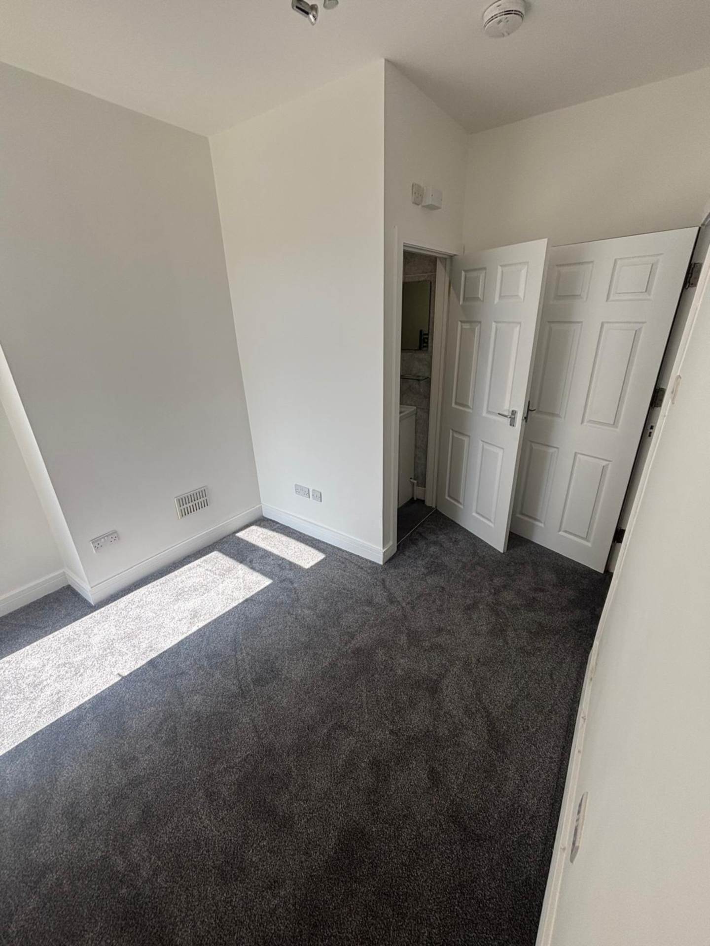 Salehurst Road, Eastbourne, Image 15