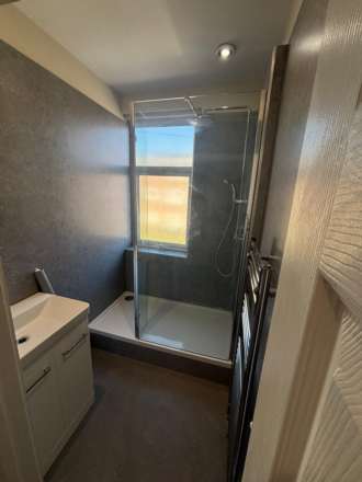 Salehurst Road, Eastbourne, Image 14