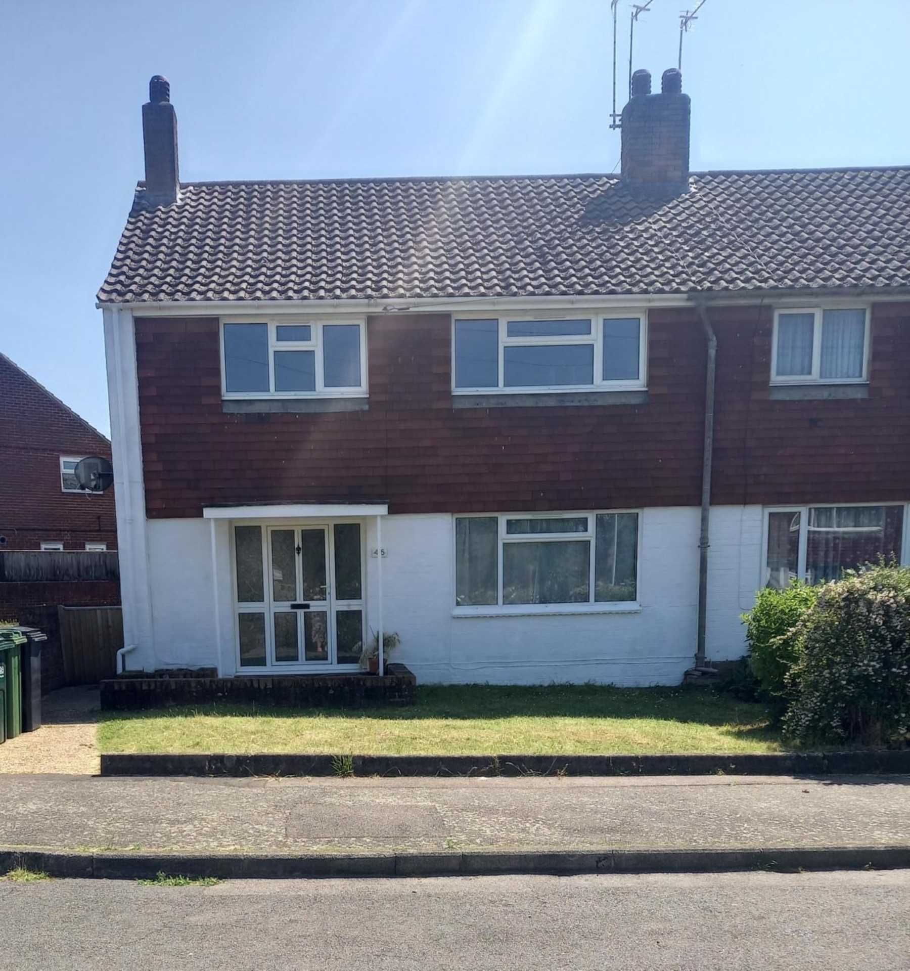 Midhurst Road, Hamdpen Park, Image 1