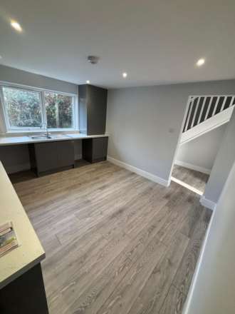 Walsingham Close, Eastbourne, Image 4