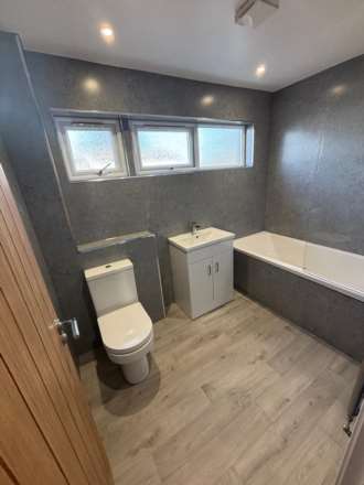 Walsingham Close, Eastbourne, Image 7