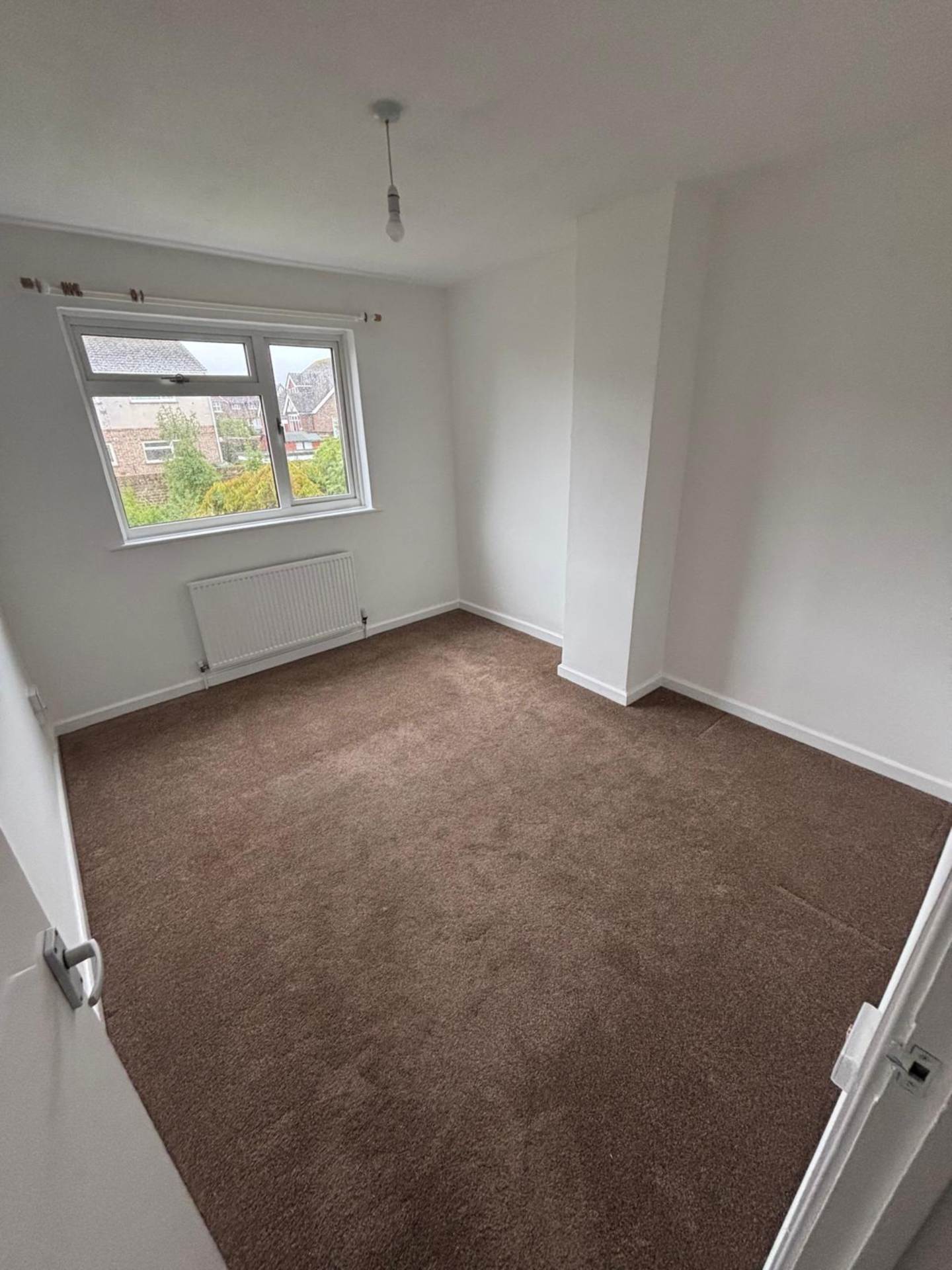 Linden Close, Image 12