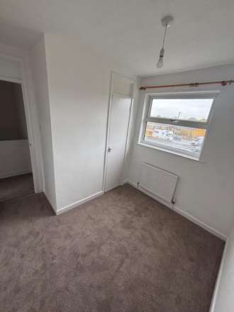 Linden Close, Image 11
