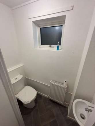 Linden Close, Image 14