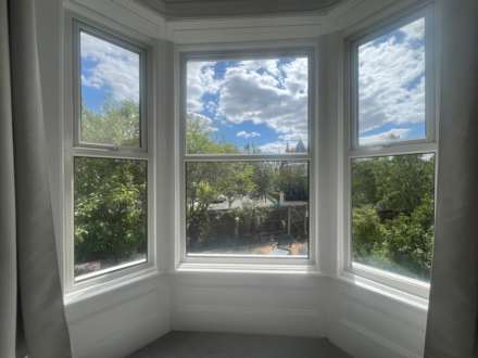 Mount Ephraim Road, London, Image 6