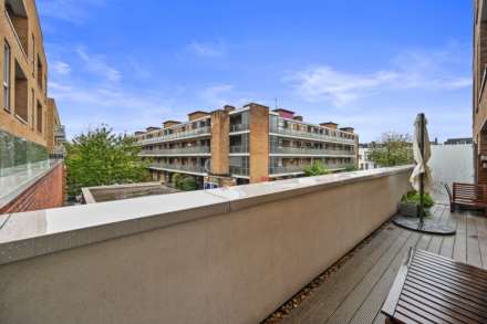Rutherford House, Battersea Park Road, SW11, Image 10