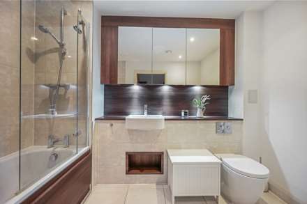 Rutherford House, Battersea Park Road, SW11, Image 12