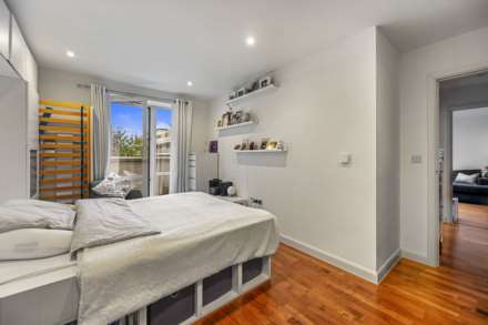 Rutherford House, Battersea Park Road, SW11, Image 8