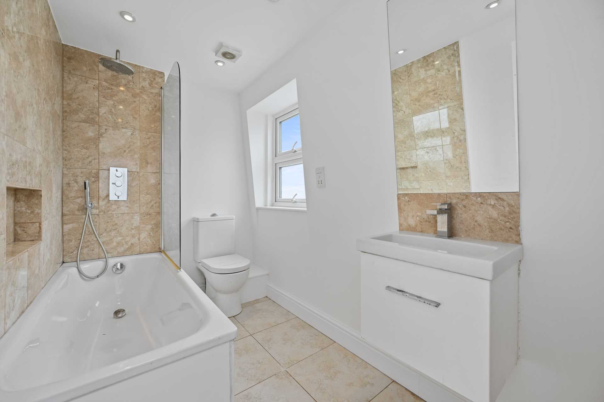 Kerrison Road, London, Image 2