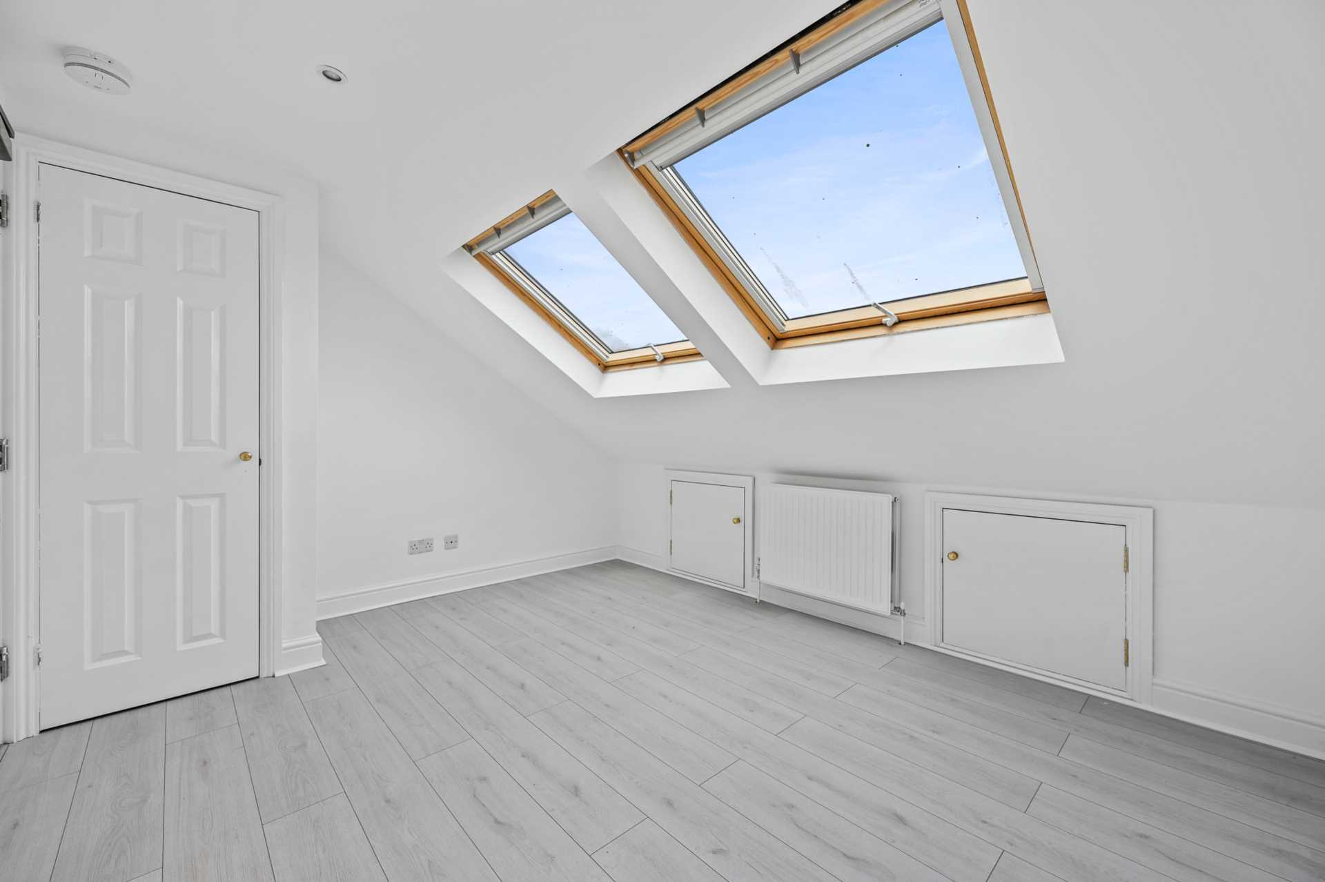 Kerrison Road, London, Image 5