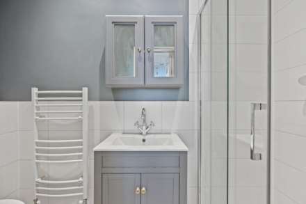Kerrison Road, London, Image 6