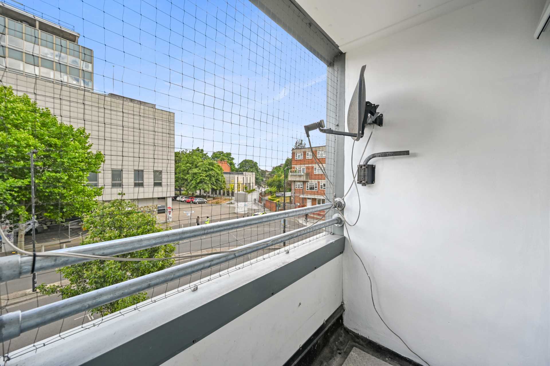 Drayton House, Elmington Road, London, Image 10