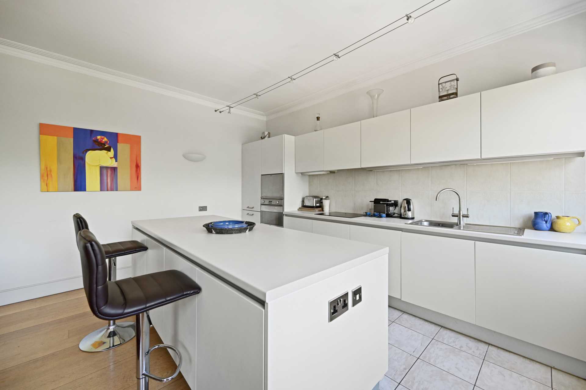 Cyril Mansions, Prince of Wales Drive, London, SW11 4HP, Image 12