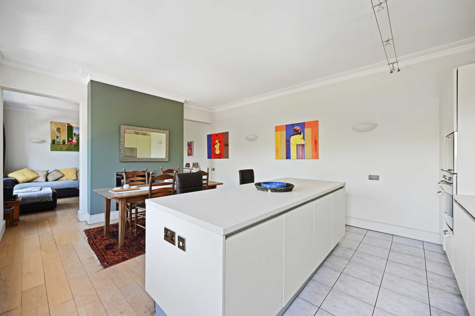 Cyril Mansions, Prince of Wales Drive, London, SW11 4HP, Image 2