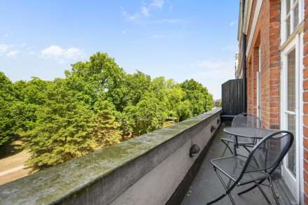 Cyril Mansions, Prince of Wales Drive, London, SW11 4HP, Image 7
