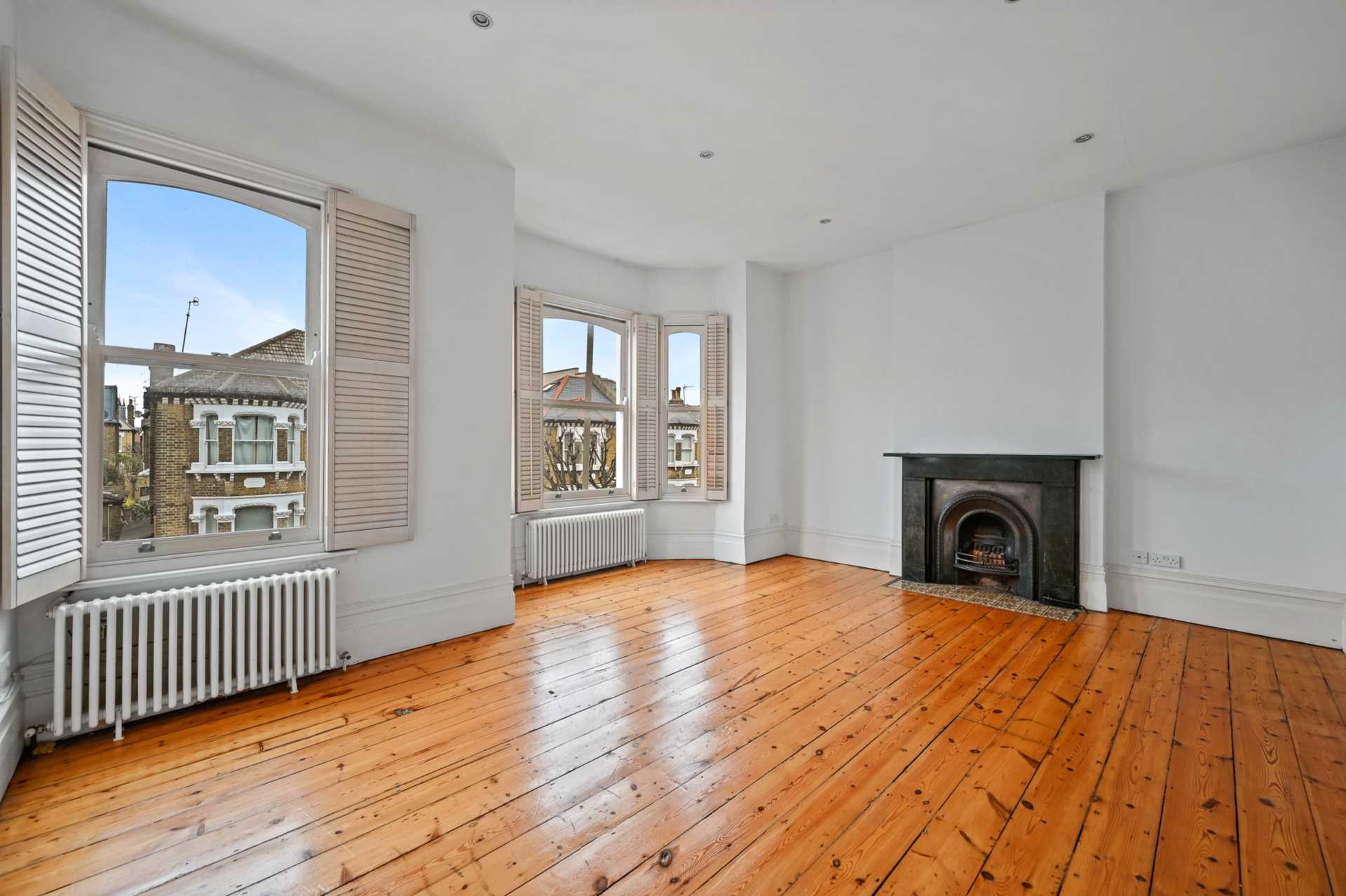 Broomwood Road, Clapham, London, SW11 6HU, Image 4