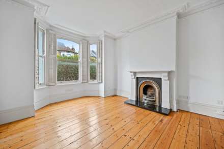 Broomwood Road, Clapham, London, SW11 6HU, Image 10