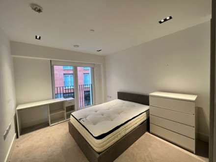 Exchange Gardens, London SW8, Image 4