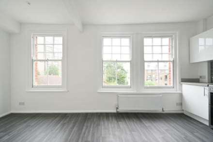 Caldwell Street, London, Image 4