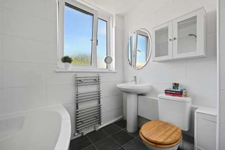 Jacobson Court, Surrey Lane, SW11 3PP, Image 9