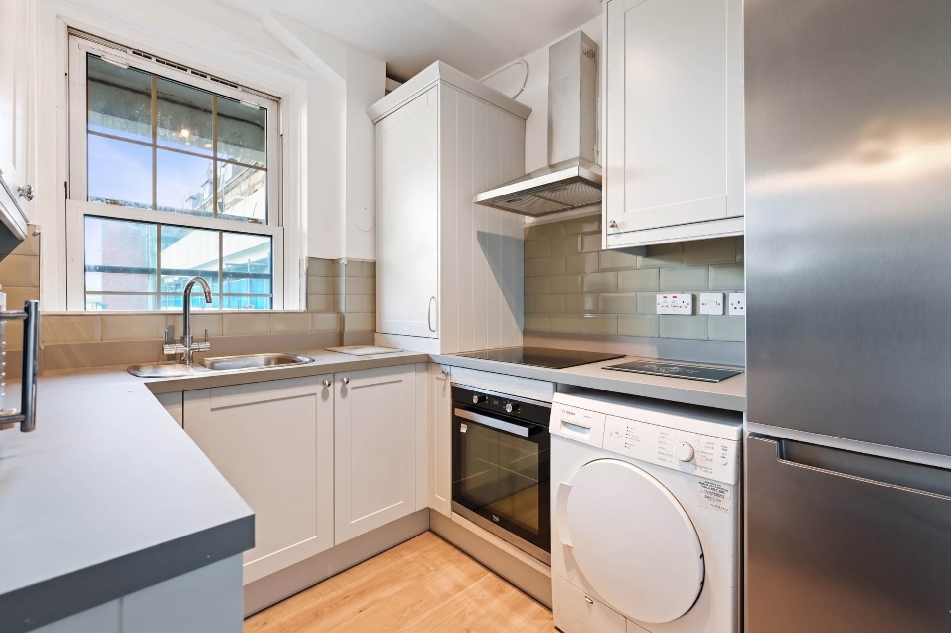 Edmund House, Kennington, Image 4
