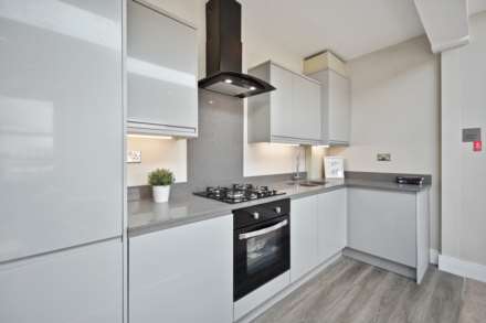 Inworth Street, Battersea, SW11, Image 2