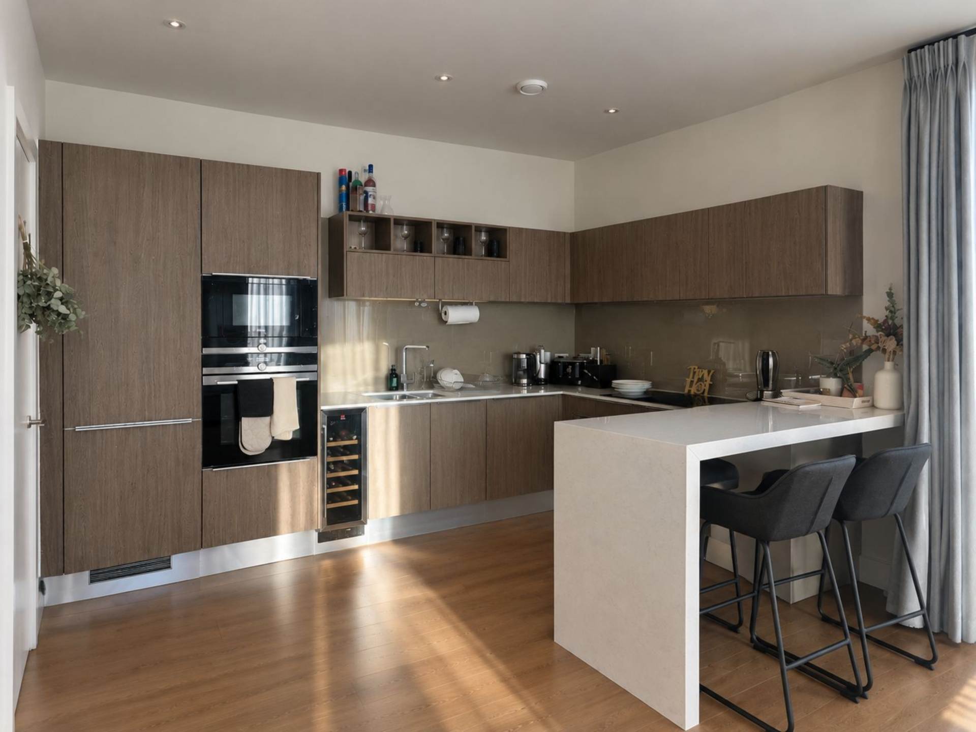 2 Double Bedrooms in a shared 3-bedroom Flat  in St Josephs Street, Image 3