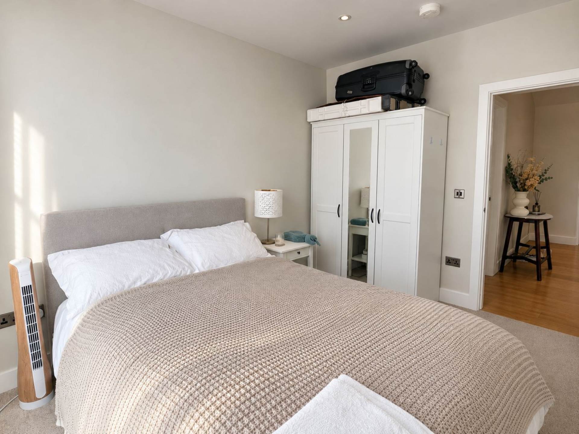 2 Double Bedrooms in a shared 3-bedroom Flat  in St Josephs Street, Image 4