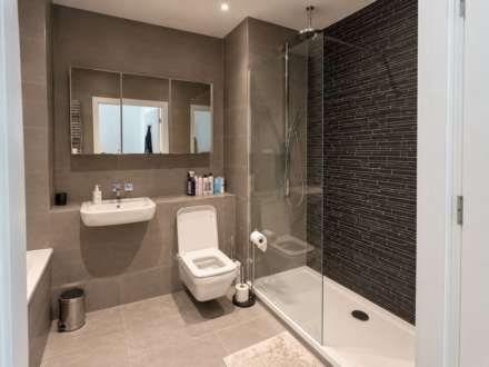 2 Double Bedrooms in a shared 3-bedroom Flat  in St Josephs Street, Image 7