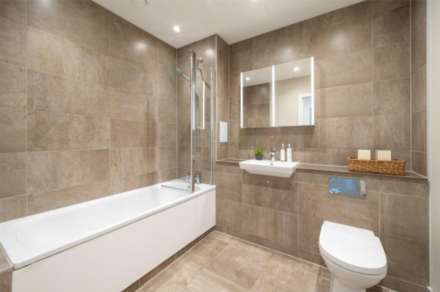 Gwynne Road, London, SW11, Image 7