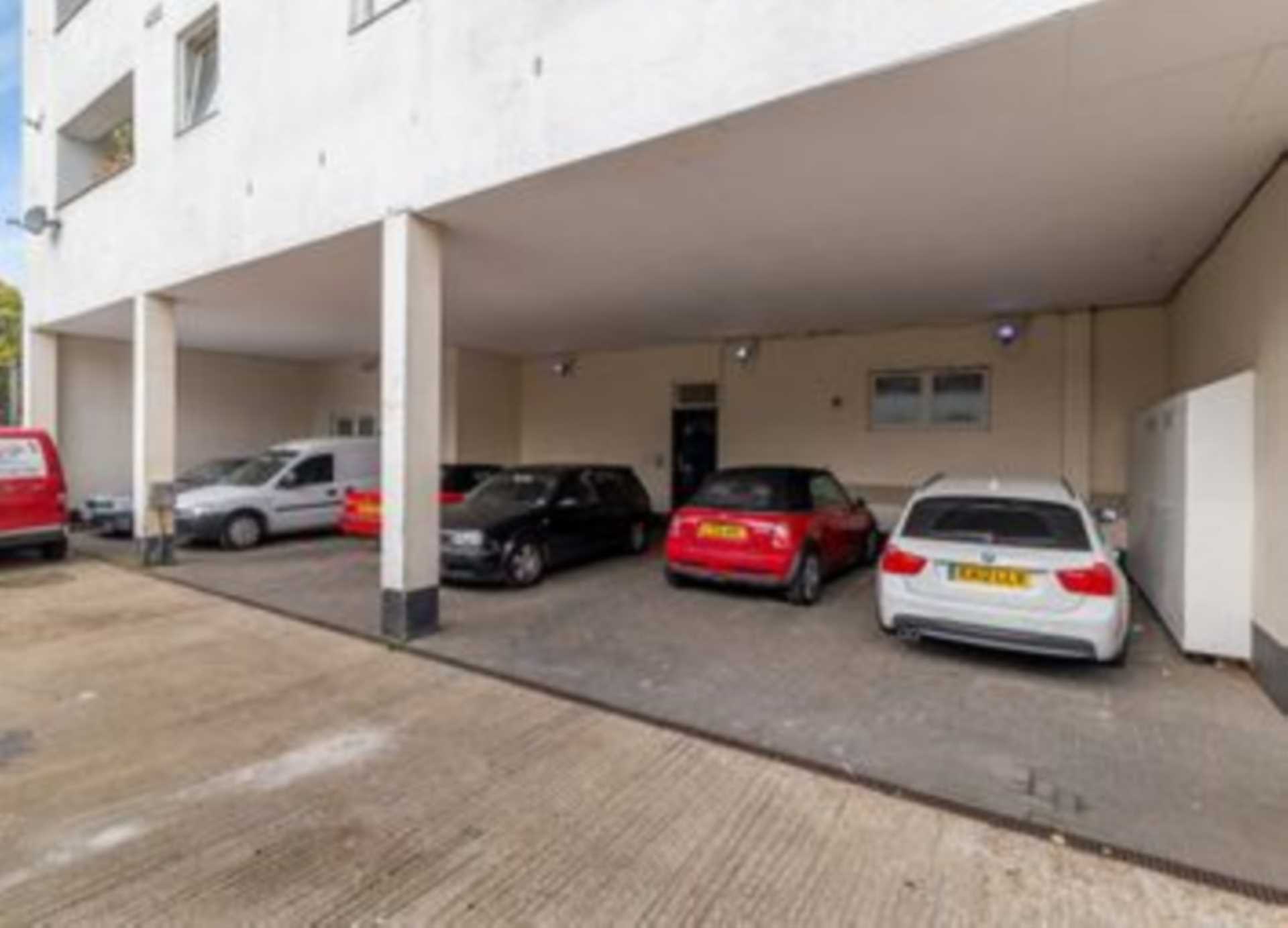 St Rule Street, Clapham, SW8, Image 13