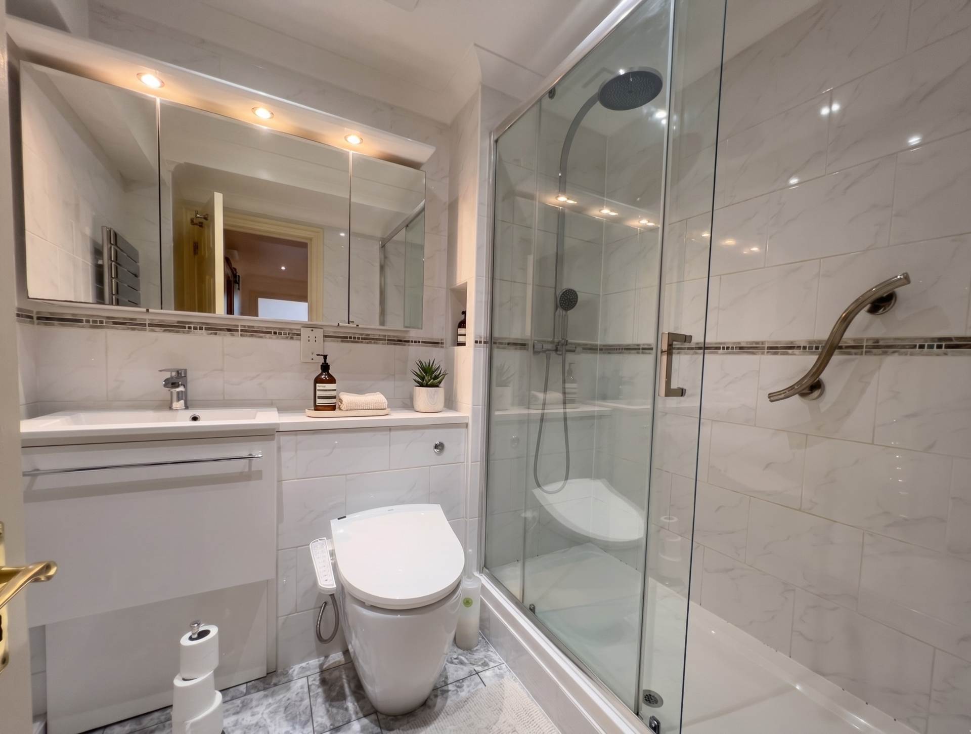 Imperial Court, Kennington, SW11, Image 9