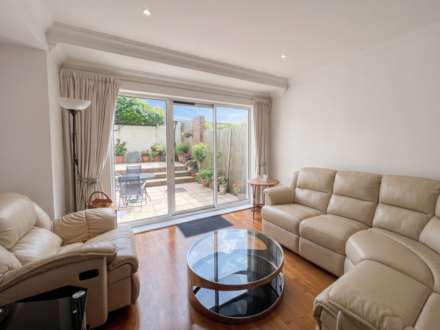 Imperial Court, Kennington, SW11, Image 1